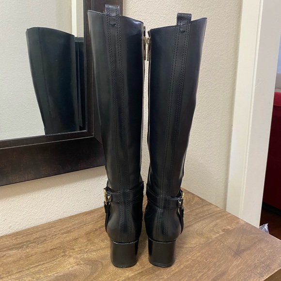 Tory Burch Women’s Black leather knee-high riding boots Size 8.5 - Picture 10 of 15